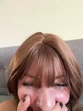 Chat +18 de selenaliberata66 ao vivo