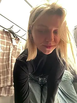 ValenciaShock - BOOBS BOUNCING SHOW
