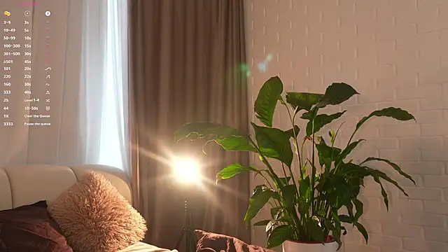 Mazymayes - pussy close up tease