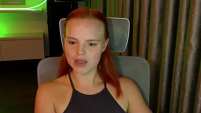 Chat +18 de agatamooons ao vivo