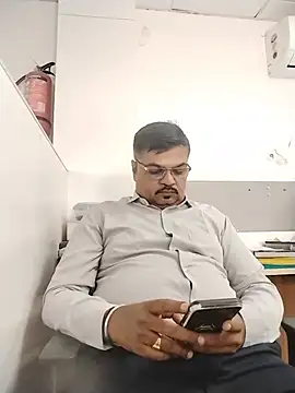 Show de Desi_Gujju_Boy na webcam