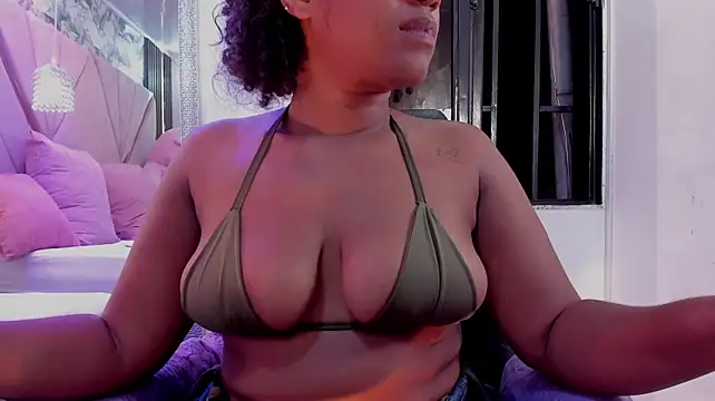 Mia_rouxx1 - Red ass in Doggystyle+ Fingers pussy