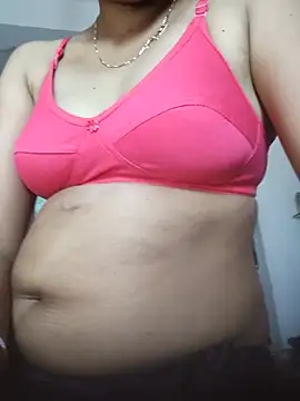 stripchat_Queen 现场XXX聊天