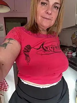 Sunbelxx's Live XXX Chat