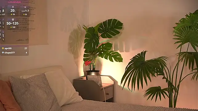 Naomi_Vibe_
