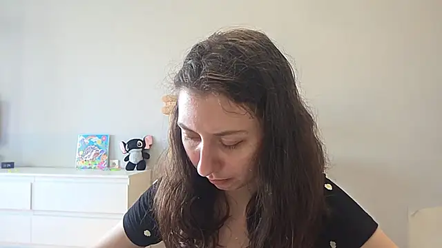 ChrystalAlma - Let me play with my hair