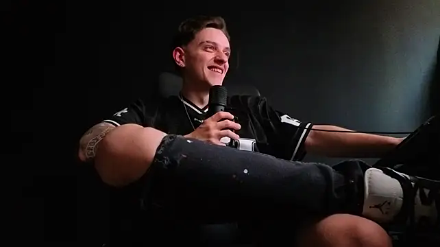 FelixStarkk Live XXX-Chat