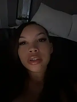 Nikkiloveee