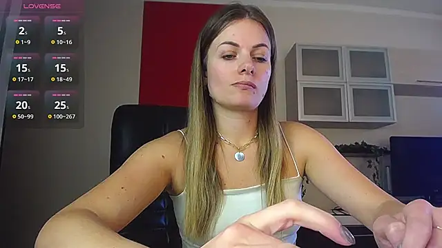 XXX chat uživo modela ladysabotage