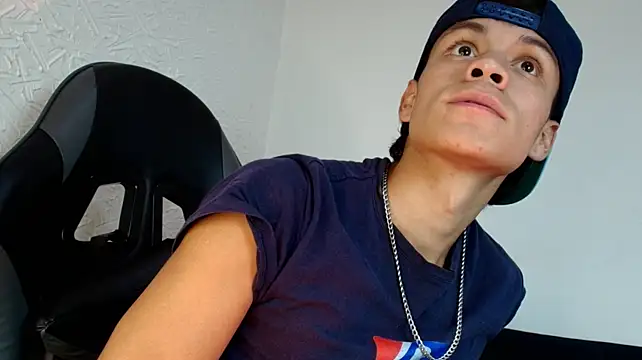 Živý XXX chat Kairo_Tentation