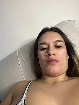 LatinaFuegoX - Chupar tits/tetas