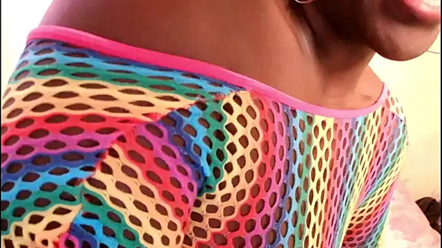 Queen_BootyXXX - 👑 | Full naked + tip tease with tongue