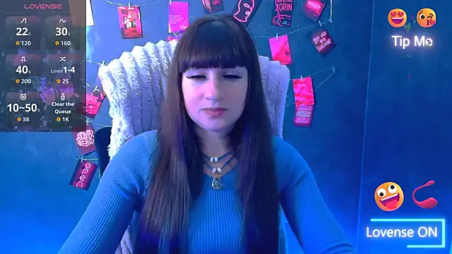 Chatroom XXX en direct de Violla_My