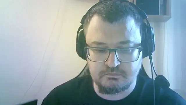 Chat XXX en directo de SirAbuser