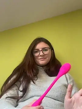 Tasimausi - show me your tits 3 min 😈