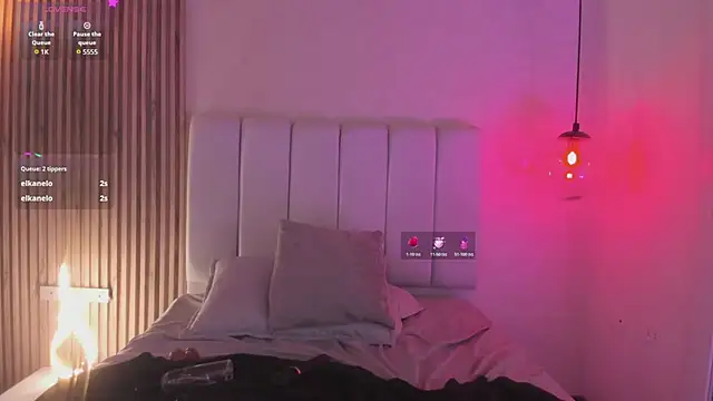 AndreinaLopezz XXX чат на живо