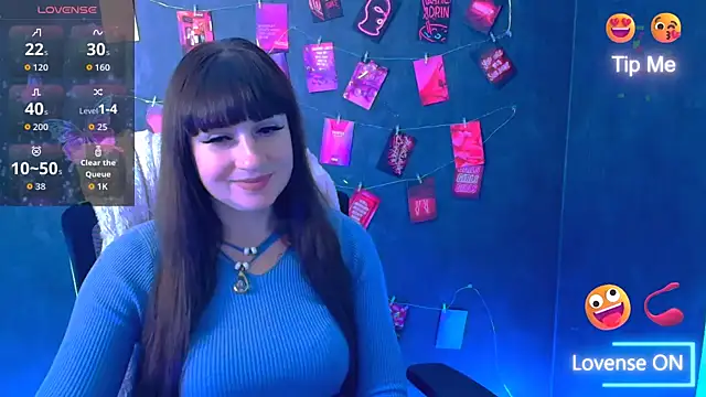 Chatroom XXX en direct de Violla_My
