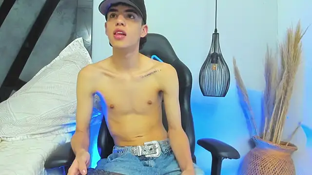 צ'אט XXX בשידור חי של darwin_vargas