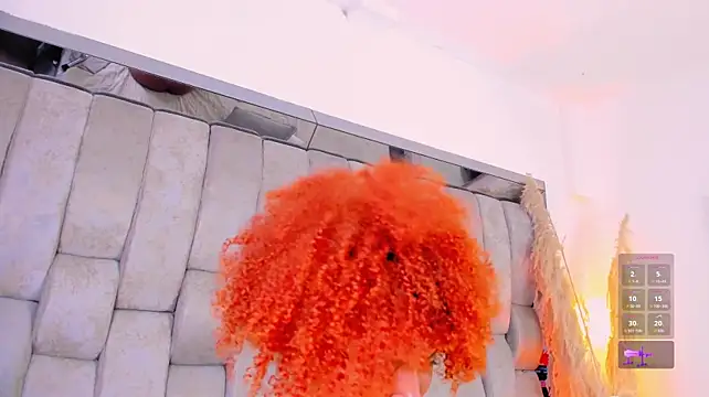 _CurlyGirl_