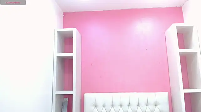 mane_thopsom Chat XXX in diretta