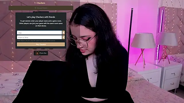 Nina_ThompsのライブXXXチャット