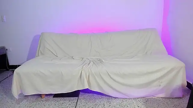 Vlad__night live XXX chat