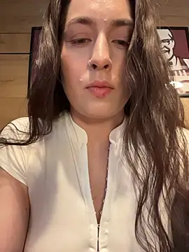 دردشة Holly_Play الجنسية المباشرة