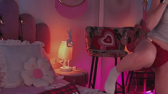 MariLew - tease dance