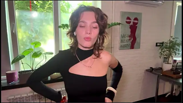 AleishaCauterucci: онлайн-секс-чат