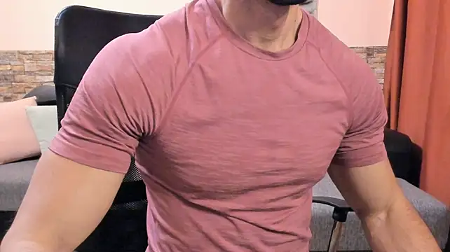 Chat XXX en directo de HotHunkTrainer