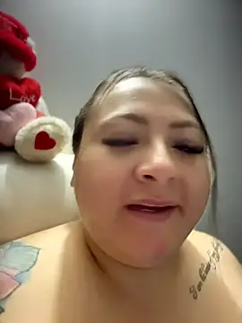 Temptation_Qm - Pinch nipples spit tits 😈