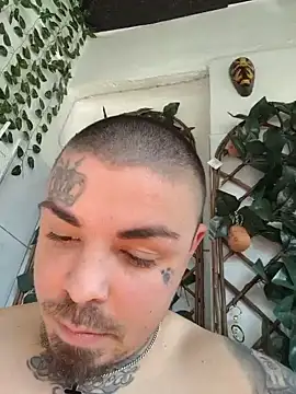 Chat XXX en directo de Berti3128