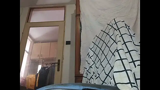 mili_12345 Obrolan Langsung XXX