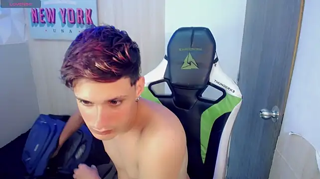 El_flaquito_one's Live XXX Chat
