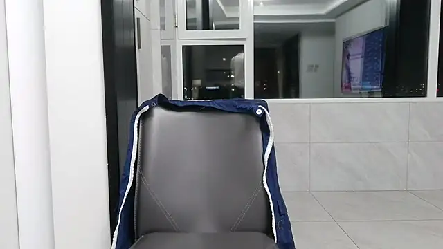 nole_china7's Live XXX Chat
