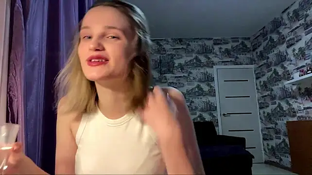 ShantelleFambrough Adlı Modelin Canlı XXX Sohbeti