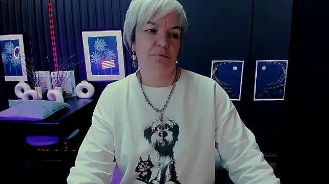 CarmenSoft - Deep meaningful conversation
