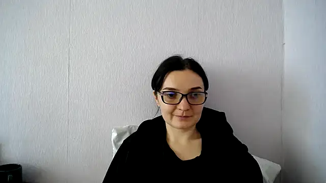 Shiny_gine's Live XXX Chat