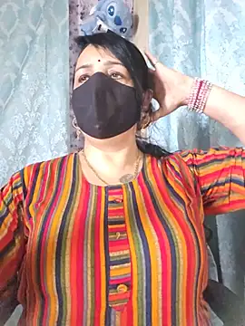 Chat XXX ao vivo de cute-tanvi