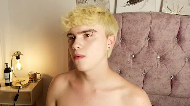 Živý XXX chat Ian_Stone