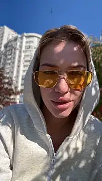 Chat +18 de KikiWatson ao vivo