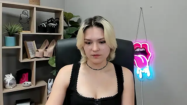 SweetLilyxo Chat XXX live