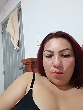 Agata_Traviesa Adlı Modelin Canlı XXX Sohbeti