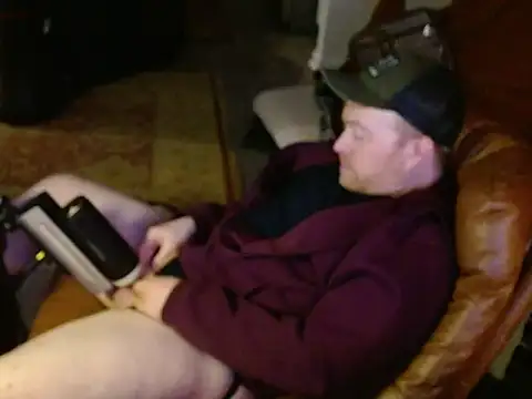 TXRyan1996 XXX чат на живо