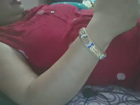 Онлайн чат XXX Desi_couple85