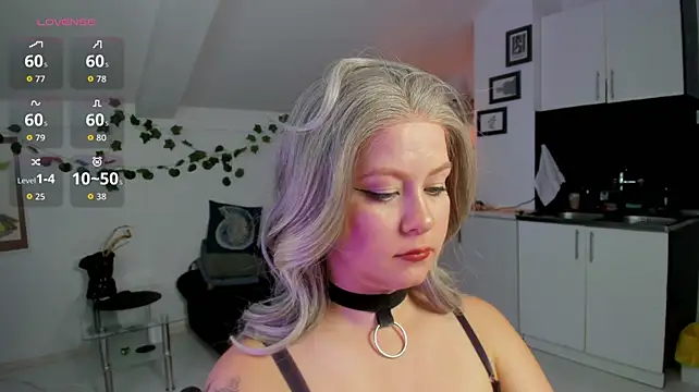 Chatroom XXX en direct de AmiableMuffleGirl