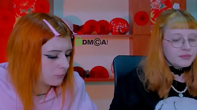 צ'אט XXX בשידור חי של ariana_foxy_