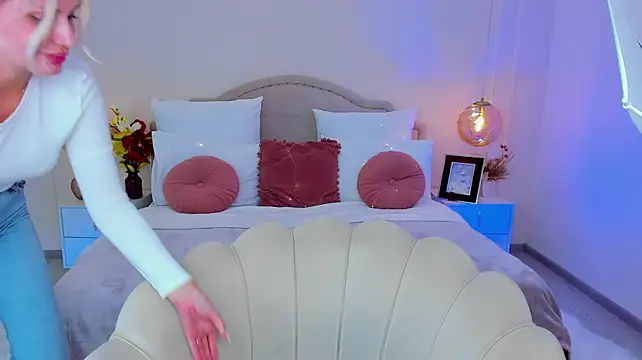 MissLoou – Naživo XXX chat