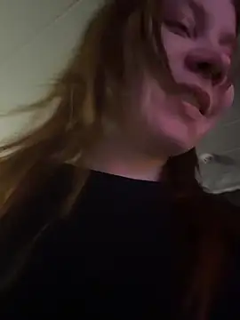 SlavicCandy - show tongue & bite juicy lips