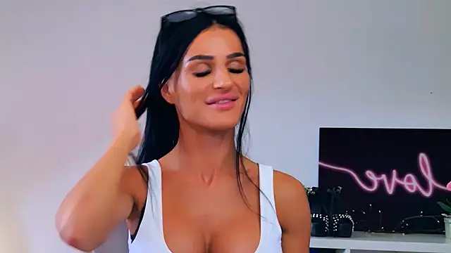 دردشة GabiCarter الجنسية المباشرة